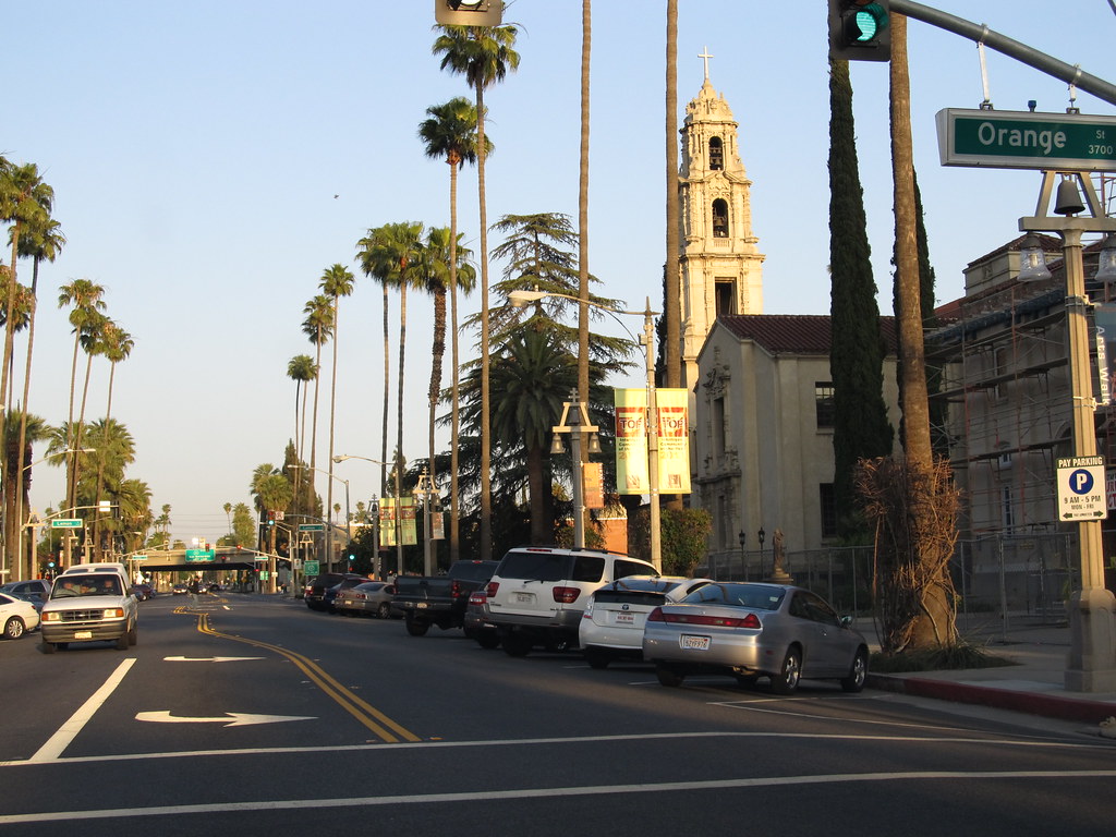 Commercial Roofing in La Sierra, CA