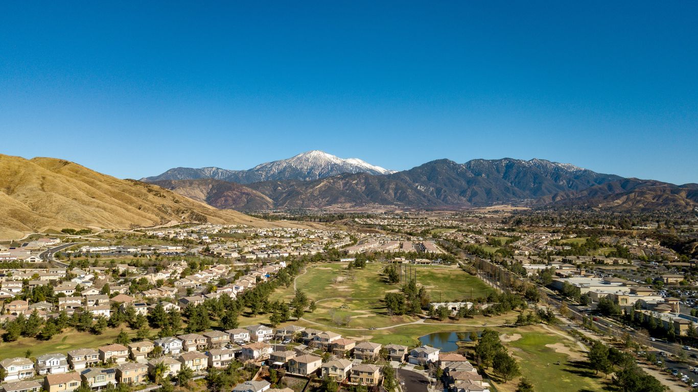 Commercial roofing in San Bernardino, CA